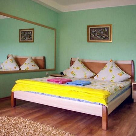 Apartment On Sobornyi Avenue Zaporizhia 외부 사진